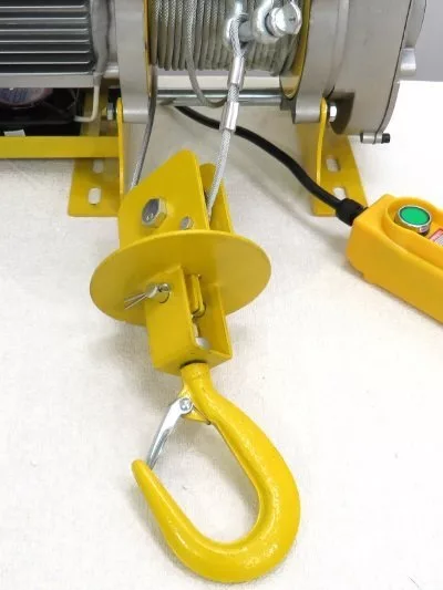 Лебёдка СКОРОСТНАЯ OCALIFT TSA г/п  300/600кг, 40м, 220в (алюминиевый корпус)
